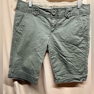 Aeropostale Bermuda shorts